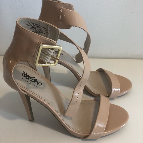 Heels - Picture 1 of 4